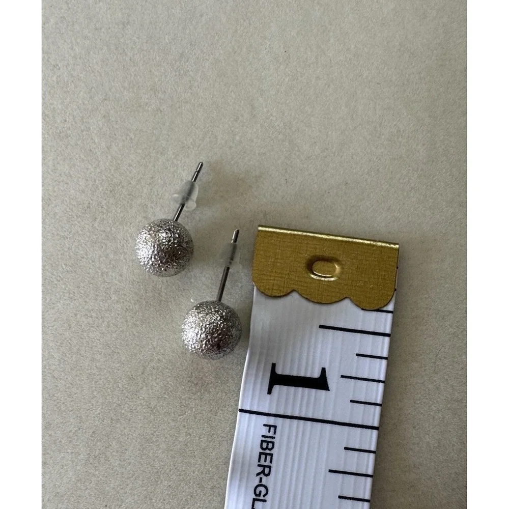 New Sterling Silver Sparkling Silver Ball Studs Earrings NWOT